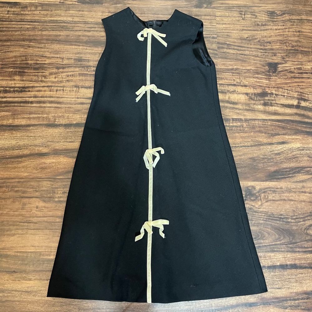 Helena Kids Vintage Black Wool A-Line Dress‎ Velvet Bows Cream Trim Size 10 1390